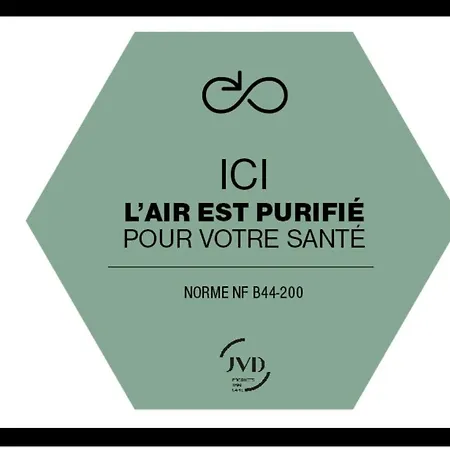 T2 , En Bord De Sèvre *